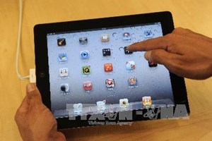 Apple 'khai tử' iPad 2 và 'hồi sinh' iPad 4