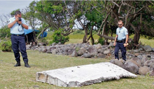 2 năm sau ngày mất tích: Lại phát hiện vật thể nghi của MH370