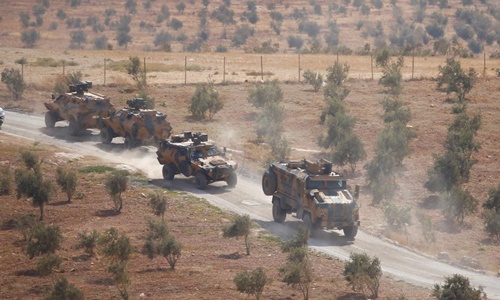 Thổ Nhĩ Kỳ bị tố đưa xe quân sự vào Syria
