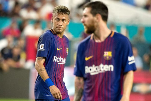Messi: 'Sự ra đi của Neymar giúp Barca phòng ngự tốt hơn'