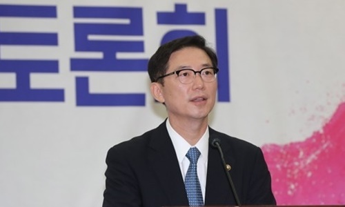 Hàn Quốc cân nhắc biện pháp xoa dịu căng thẳng với Triều Tiên