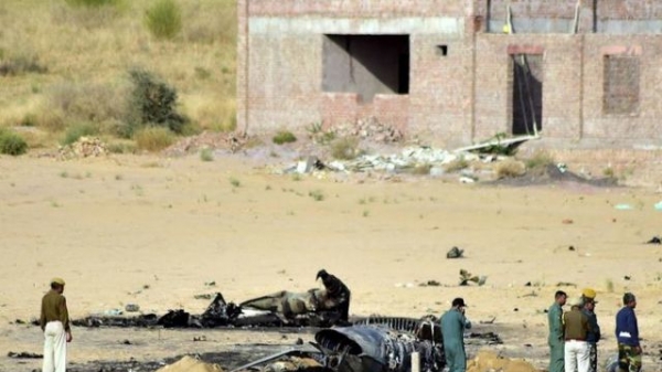 Máy bay chiến đấu của Ấn Độ nổ tan tành vì đụng phải chim