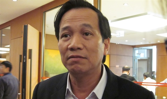 Bộ trưởng Đào Ngọc Dung: Không có chuyện tăng tuổi nghỉ hưu để quan chức giữ ghế