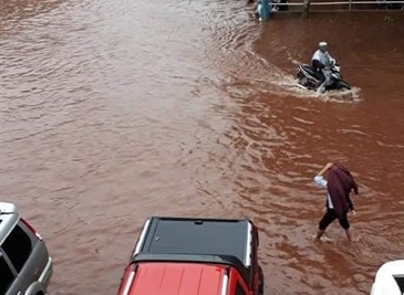 Tây Nguyên ngập lụt trên diện rộng, 2 người chết do mưa lũ