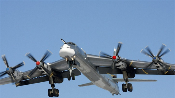 NATO lo ngại về sự gia tăng máy bay quân sự của Nga trên không phận châu Âu