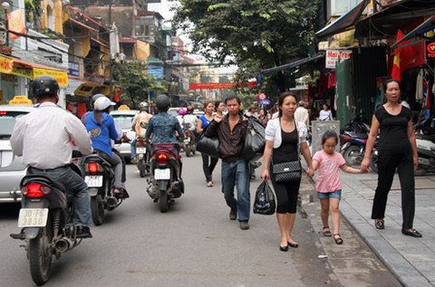 Hà Nội mở cửa thêm 6 phố đi bộ
