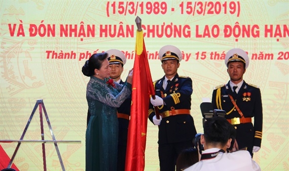 Tân cảng Sài Gòn nhận Huân chương Lao động hạng Nhất