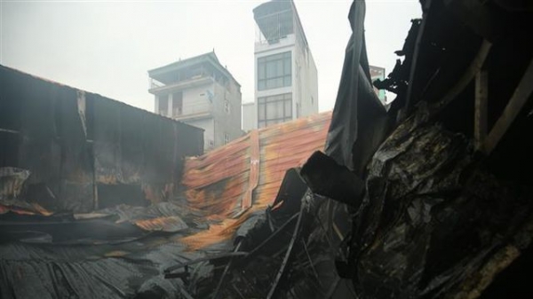 It nhất 8 người chết và mất tích trong vụ cháy khu nhà xưởng tại Hà Nội