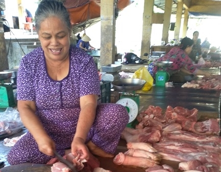 Gia Lai: Thịt lợn chợ vẫn 'sống khỏe'
