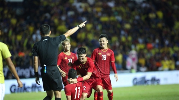 Thái Lan chơi xấu vẫn thua đau tuyển Việt Nam