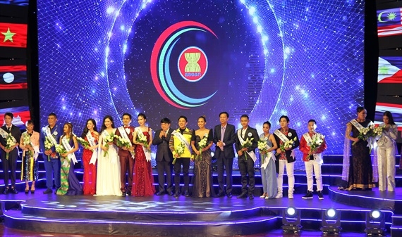 Bán kết cuộc thi 'Tiếng hát ASEAN+3' tại Quảng Ninh