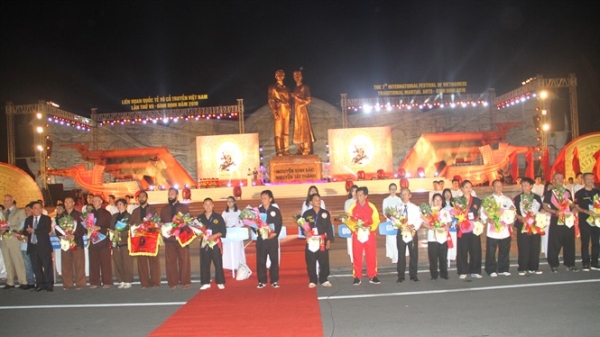 Khai mạc Liên hoan Quốc tế Võ cổ truyền Việt Nam lần thứ VII - Bình Ðịnh