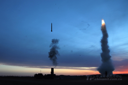 Tên lửa - vũ khí dọn đường cho tham vọng Trung Quốc ở Biển Đông