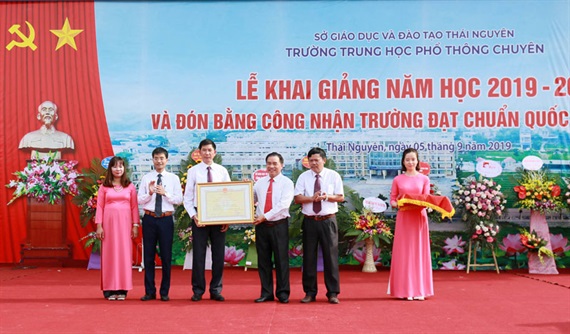 Nhiều trường ở Thái Nguyên đón chuẩn quốc gia
