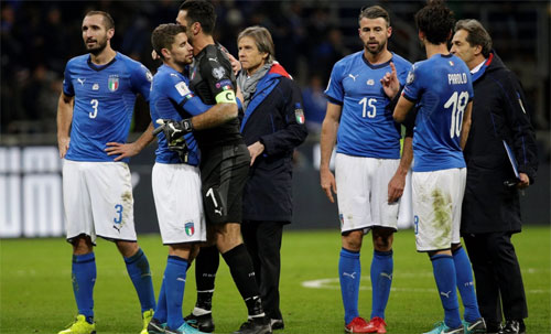 Hòa Thụy Điển ở lượt về, Italy chầu rìa World Cup