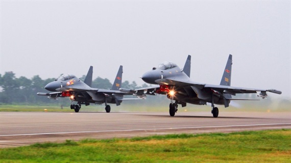 Không quân Trung Quốc tập trận 16 lần gần Đài Loan