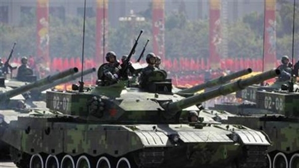 Trung Quốc có thể đã đưa hàng chục nghìn tấn xe cơ giới, vũ khí áp sát Ấn Độ