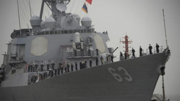Trung Quốc giận dữ vì tàu chiến Mỹ đến Hoàng Sa