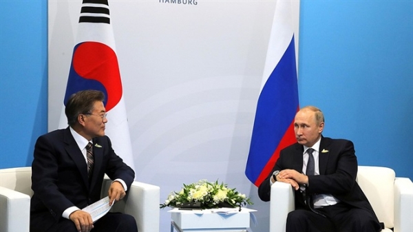 Putin gặp Tổng thống Hàn Quốc, thảo luận về Triều Tiên