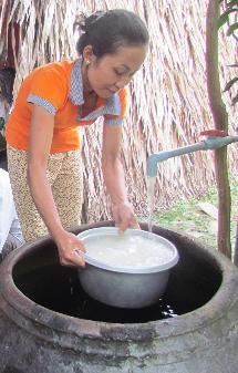 Nước sạch đến với người nghèo Cà Mau