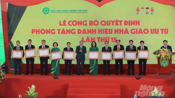 Học viện Nông nghiệp Việt Nam có thêm 12 Nhà giáo ưu tú