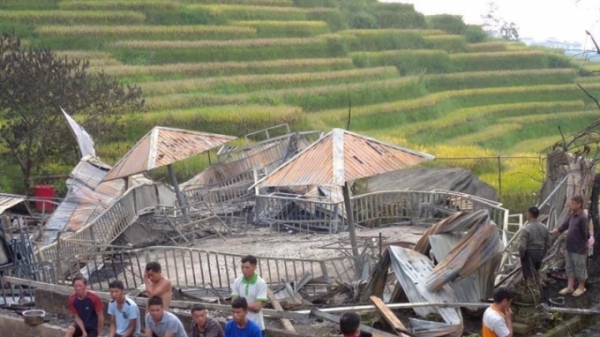 3 căn nhà gỗ cháy rụi trong đêm, 1 người tử vong tại Sa Pa