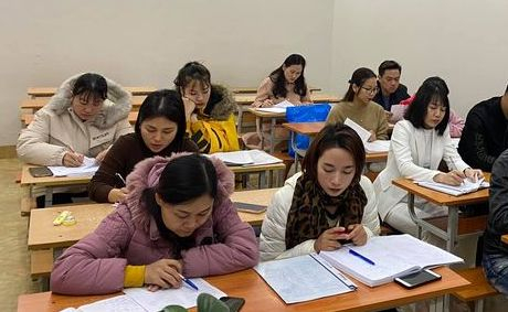 Lào Cai kiểm tra các trung tâm dạy tiếng Trung Quốc
