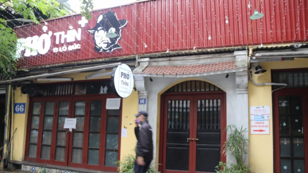 Hà Nội ngày đầu hết cách ly xã hội: Nhiều quán xá vẫn đóng cửa