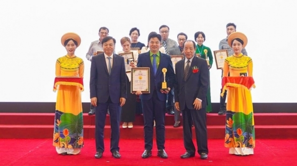 Tiến Nông được tôn vinh Thương hiệu Vàng Nông nghiệp Việt Nam 2023