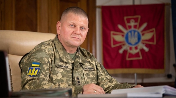 Tổng tư lệnh Ukraine yêu cầu chính khách ra trận nếu thiếu quân