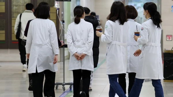 Hơn 6.400 bác sĩ thực tập ở Hàn Quốc nộp đơn xin nghỉ việc