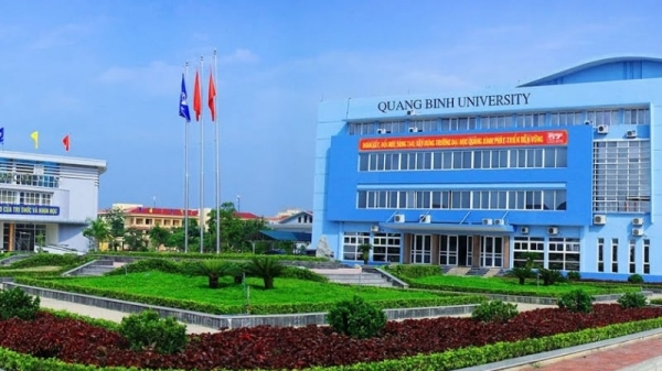 Đại học Quảng Bình nợ lương: Tạm hoãn hợp đồng hàng loạt cán bộ, giảng viên