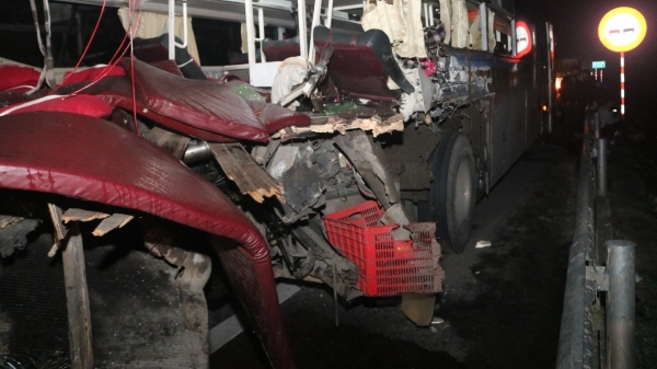 Vụ tai nạn trên cao tốc Cam Lộ - La Sơn: Lỗi từ 2 tài xế