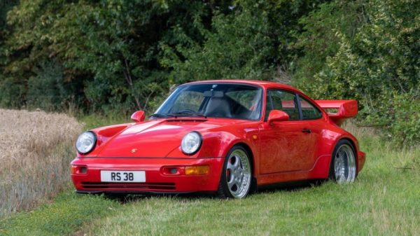 Cận cảnh chiếc Porsche 964 RS 3.8 giá gần 40 tỷ đồng