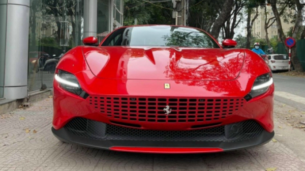 Chiêm ngưỡng siêu xe Ferrari Roma 2021 đầu tiên tại Hà Nội, hơn 19 tỷ đồng