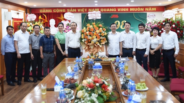 Báo Nông nghiệp Việt Nam ngày một cứng cáp, trưởng thành hơn