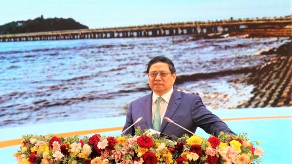 Thủ tướng Phạm Minh Chính: Cà Mau có tiềm năng phát triển năng lượng tái tạo