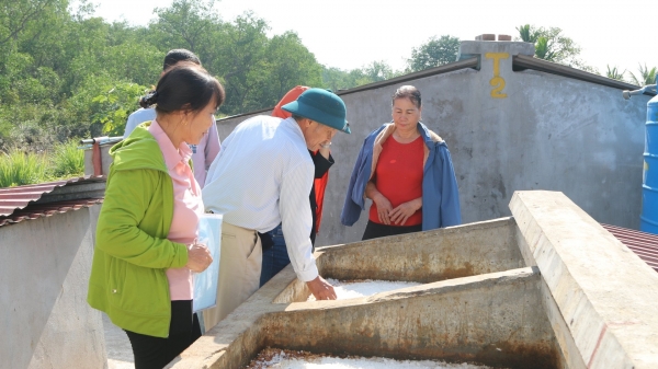 Giúp người dân dân khắc phục hạn chế trong sản xuất nước mắm truyền thống