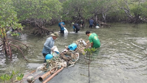 Vườn Quốc gia Côn Đảo ký cam kết chung tay giảm rác nhựa