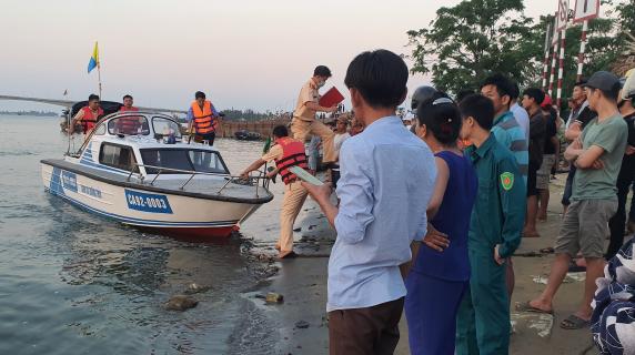 Vụ lật thuyển ở Quảng Nam: Tìm thấy thi thể 2 nạn nhân