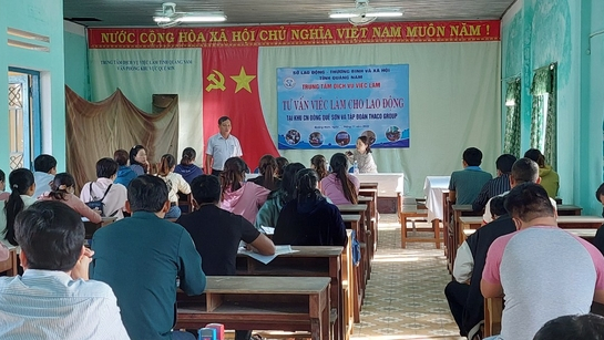 Trung tâm Dịch vụ việc làm Quảng Nam tích cực hỗ trợ người lao động