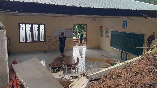 Sạt lở khiến 1 phòng học ở xã vùng cao bị sập