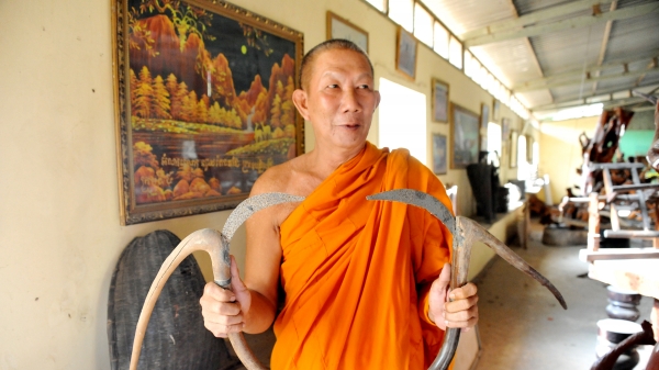 Nhà sư Khmer lập bảo tàng về nông cụ
