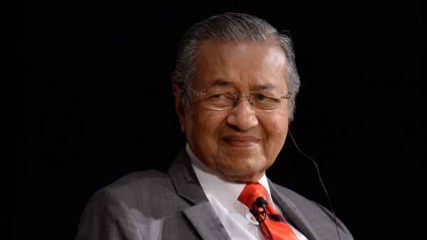 Thủ tướng Malaysia xin từ chức