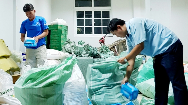 Bắt giữ hai vụ xuất lậu khẩu trang y tế sang Campuchia