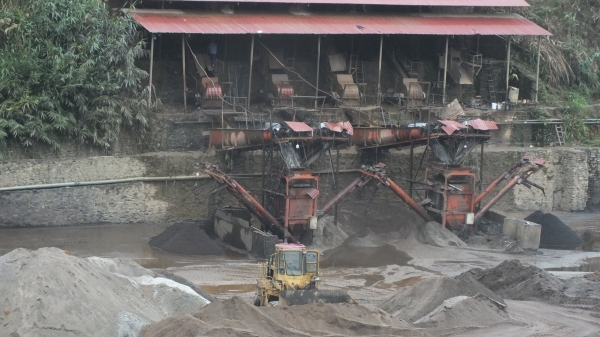 Nhức nhối vấn nạn khai thác khoáng sản ở Hà Giang