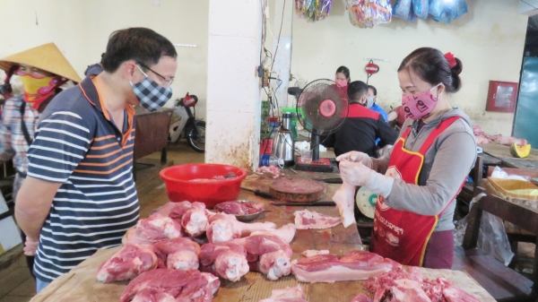 Quảng Bình: Thịt lợn sẽ giảm giá chậm?