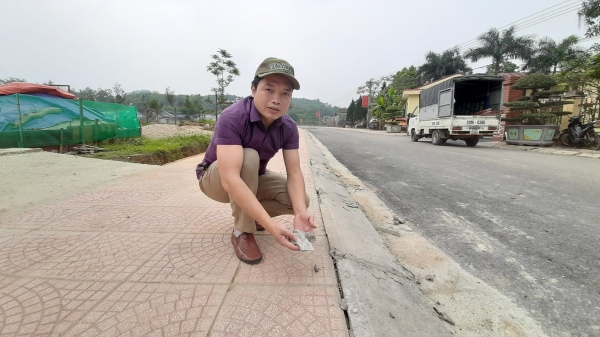 Đường nông thôn mới ở Định Hóa vừa sửa xong lại hỏng tiếp