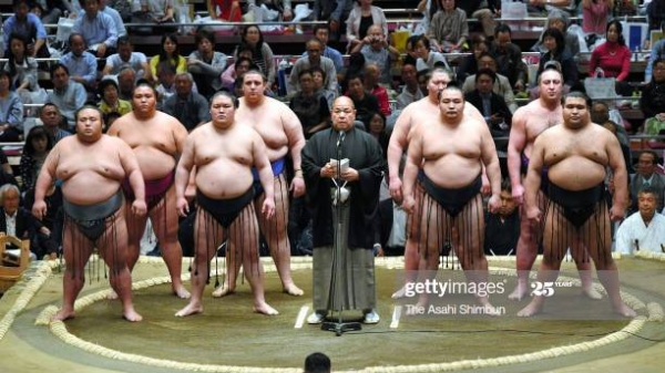 5 võ sĩ sumo bị nhiễm coronavirus