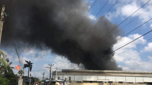 Hải Phòng: Cháy lớn tại công ty giày da